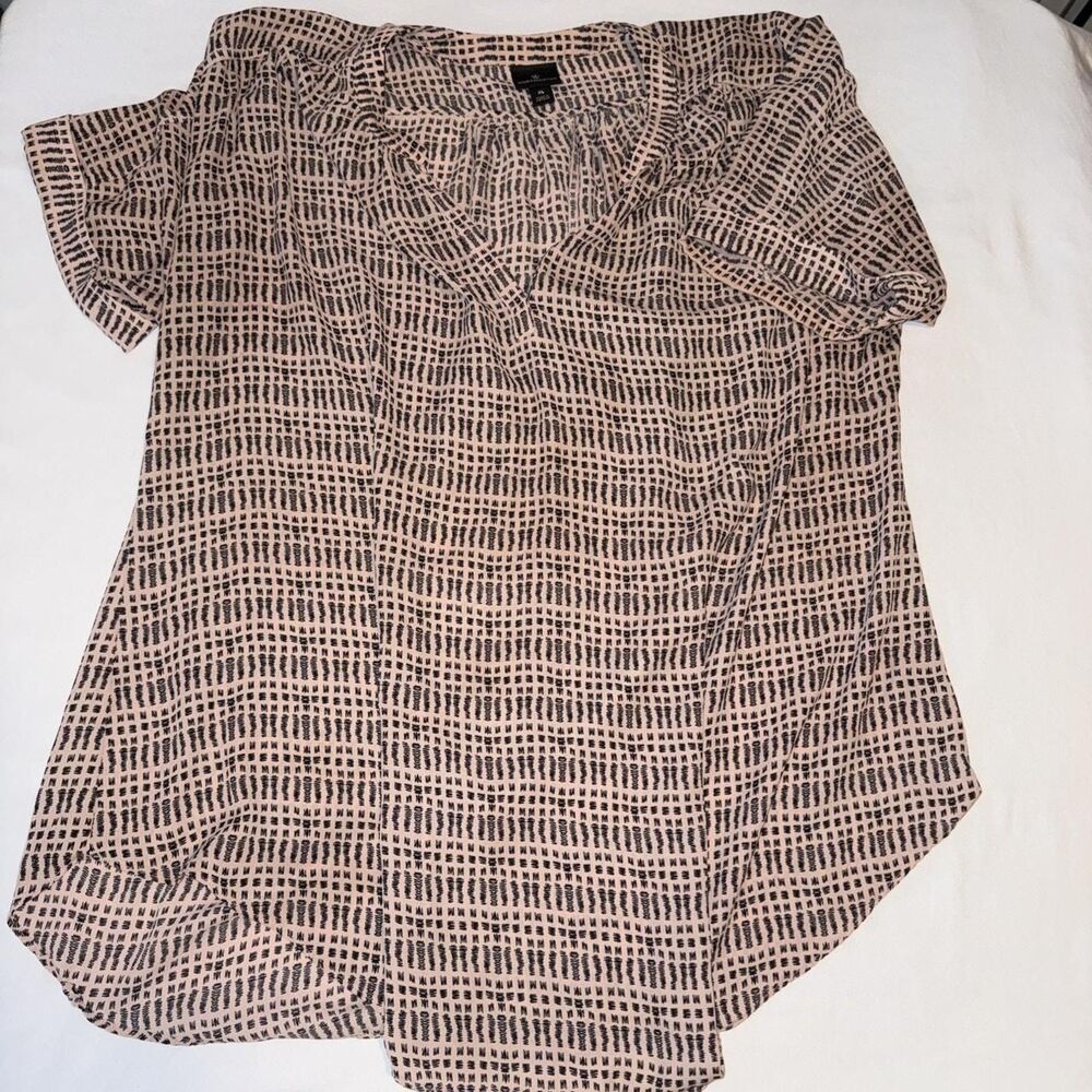 Worthington Women's Pink and Black Blouse
